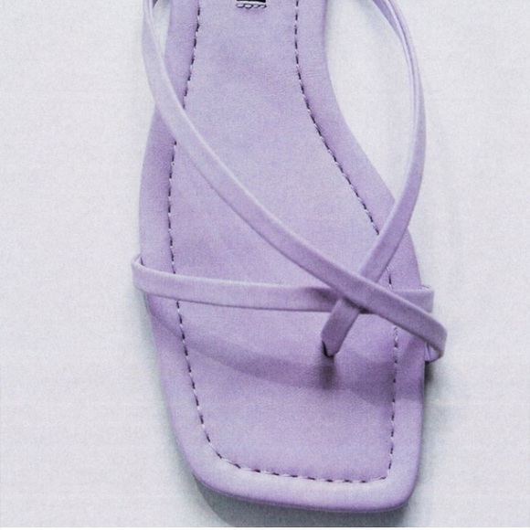 Zara New Flat Strappy Squared Toe Sandals Shoes, size 9, nwt - Picture 3 of 5